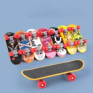 Frosted Non Slip Car Parrot Training - Random Color, 14X4.3X3cm
